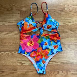 Cut-out floral one piece bathing suit